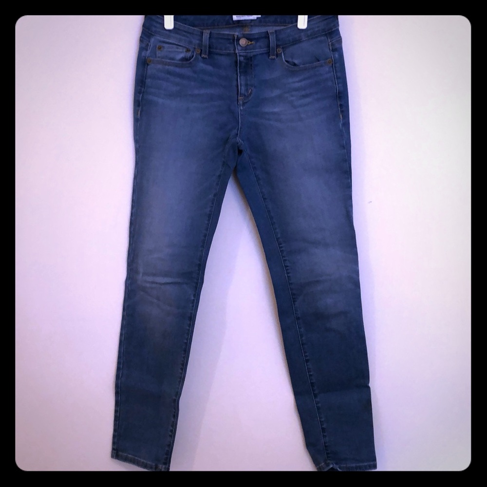 Vineyard Vines Size 6 Light Blue Jean